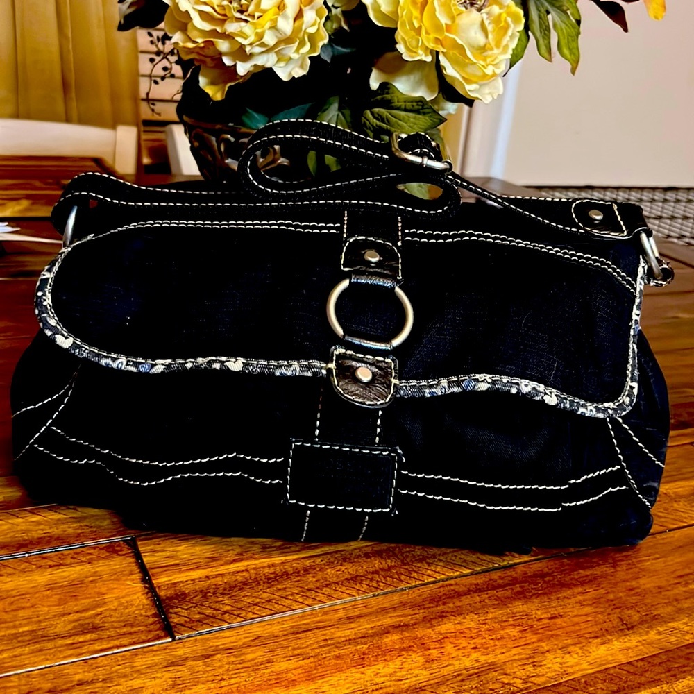Fossil handbag